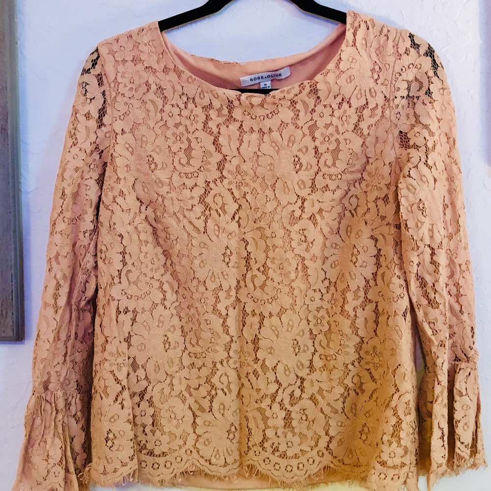 Dusty Rose Lace Top [EUC] Size M